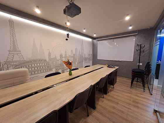 Оренда приміщення вільного призначення на Замкова вул., 5 поверх - 1/5 Тернополь