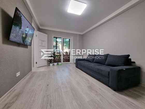 Продаж Квартира 4-кімнатна, 2/9 поверх на вул. Ореста Левицького Kiev