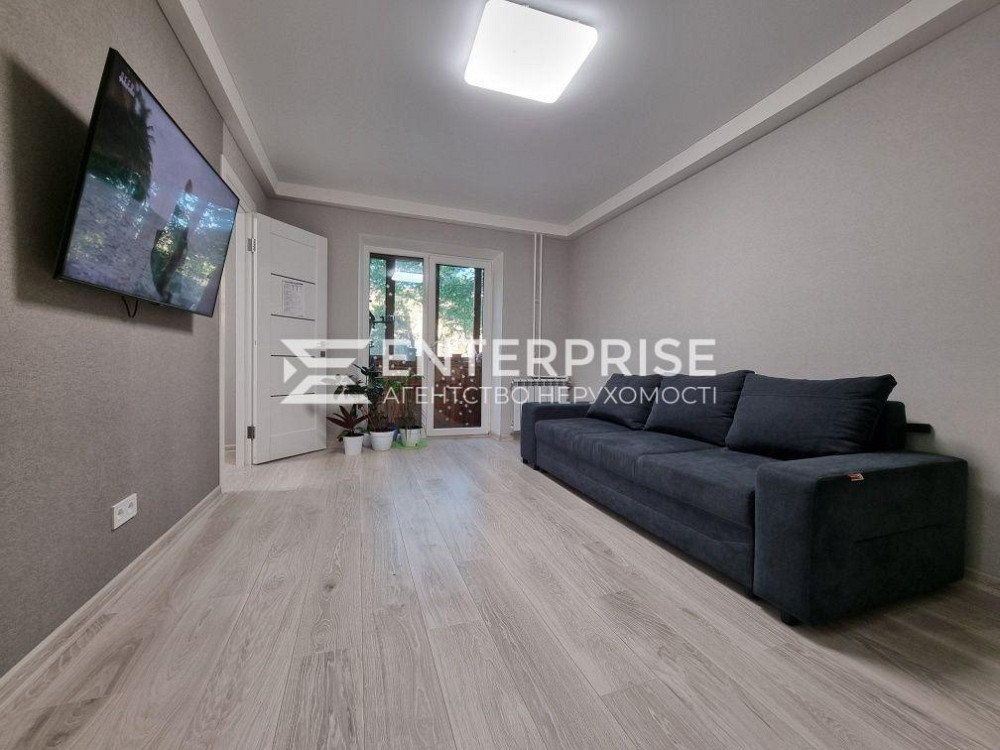 Продаж Квартира 4-кімнатна, 2/9 поверх на вул. Ореста Левицького Киев - изображение 2