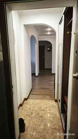 Продаж Квартира 3-кімнатна, 5/9 поверх на Юлії Здановської вул. (Михайла Ломоносова), 29 Київ