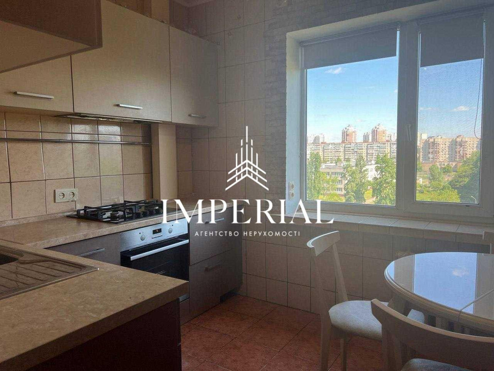 Продаж 3к Квартира 73 кв.м Сержа Лифаря вул. Київ - фото 3