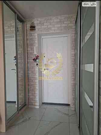 Продаж Квартира 1-кімнатна, 9/9 поверх на Гусовского ул., 2 Киев