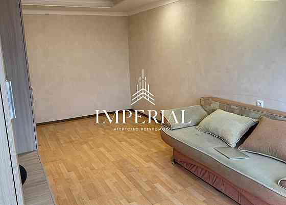 Продаж Квартира 1-кімнатна, 2/9 поверх на вул. вул.Тимошенка Kiev