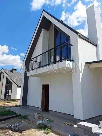 Продаж Будинок 4-кімнатний на Грушева вул., 1 Ходосівка