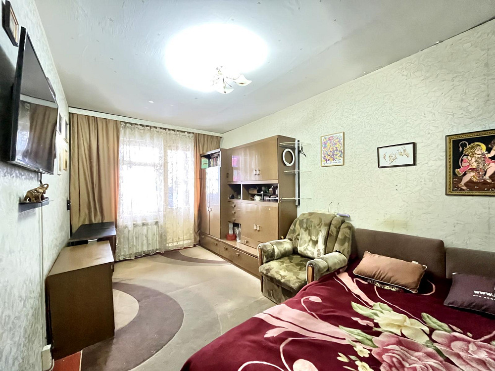 Продаж Квартира 1-кімнатна, 9/10 поверх на Червоної Калини вул., д. 32-В Київ - фото 1