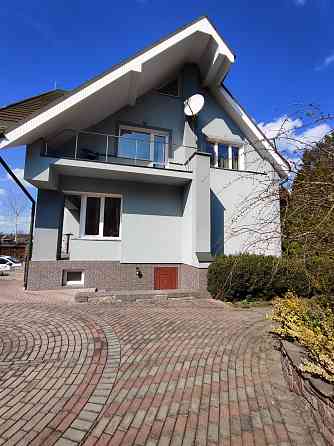 Продаж 3-поверховий Будинок з ділянкою 35 сот 348 кв.м 6 кімн. на село Левків Zhytomyr