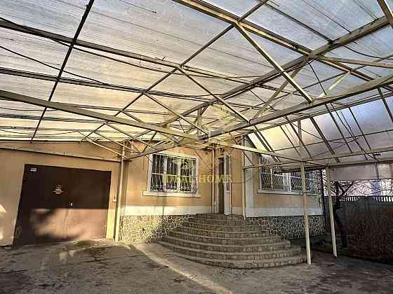 Продаж Будинок 4-кімнатний Макарів