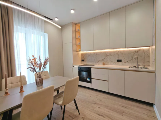 Продаж Квартира 1-кімнатна на ул. Краснова, 1б Одесса