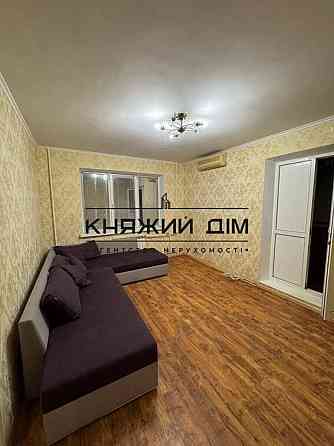 Оренда Квартира 1-кімнатна, 6/9 поверх на Севастопільська, 24 Киев