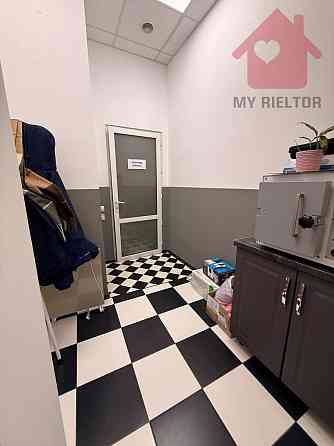 Продаж приміщення вільного призначення поверх - 1/5 Ужгород