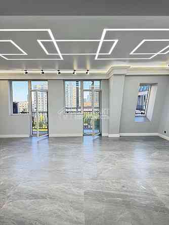 Продаж Квартира 4-кімнатна, 9/10 поверх на вул. Європейська Харків