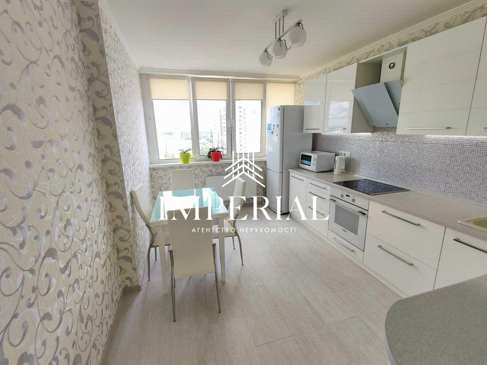 Оренда 2к Квартира 58 кв.м Юрія Поправки вул. Kiev - photo 2