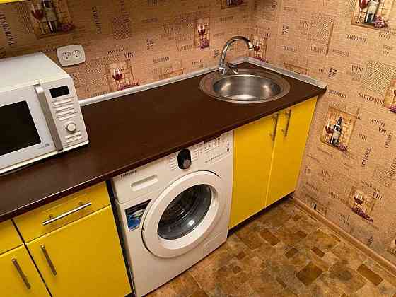 Оренда Квартира 2-кімнатна, 1/9 поверх на Ентузіастів, 51/24 Киев