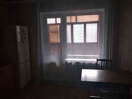 Оренда Квартира 1-кімнатна, 11/20 поверх на ул. Михаила Драгоманова, 1к Київ