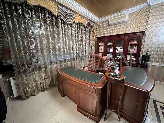 Оренда Будинок на вул. Євгена Чикаленка Kiev