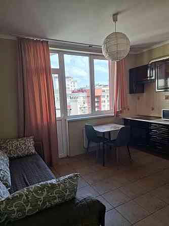 Оренда Квартира 1-кімнатна, 14/16 поверх на вулиця Степана Рудницького, 3/7 Киев