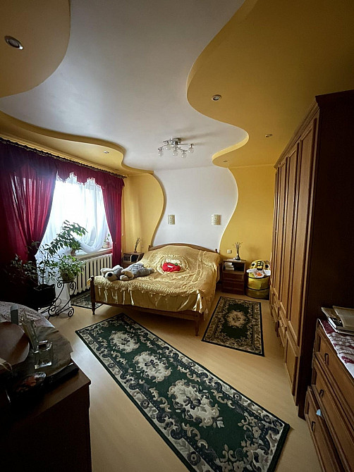 Продаж Квартира 4-кімнатна, 4/9 поверх на вул. Соборна Рівне - фото 1