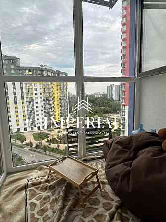 Продаж Квартира 2-кімнатна, 8/22 поверх на вул. Івана Виговського Киев