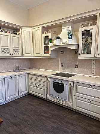 В продаже 5-ти комнатная квартира в 2-х уровнях возле парка Шевченко Одесса