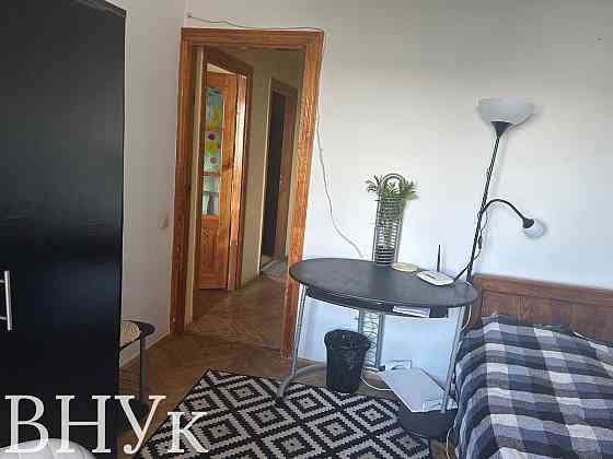 Продаж Квартира 5-кімнатна, 9/15 поверх на вул. Зубрівська Львів