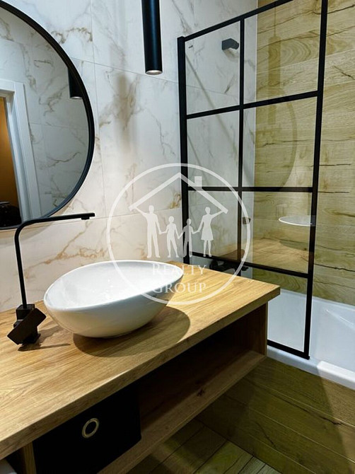 Продаж 1к Квартира 47 кв.м Трускавецька, 3а Львів - фото 1