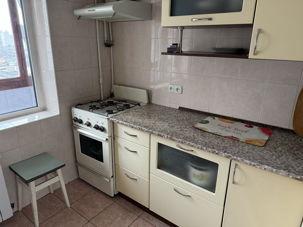 Продаж Квартира 3-кімнатна, 8/9 поверх на Булаховського Академіка вул., д. 32 Киев - изображение 1