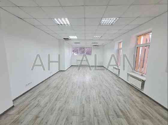 Оренда офісне приміщення на вул. Нижній Вал приміщень - 3, поверх - 6/6 Kiev