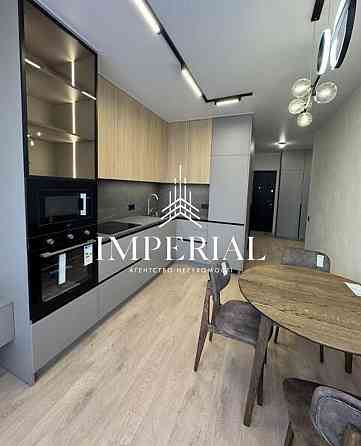 Продаж Квартира 1-кімнатна, 14/25 поверх на вул. Олександра Олеся Київ