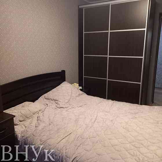 Продаж Квартира 4-кімнатна, 4/9 поверх на Соборності Луцьк