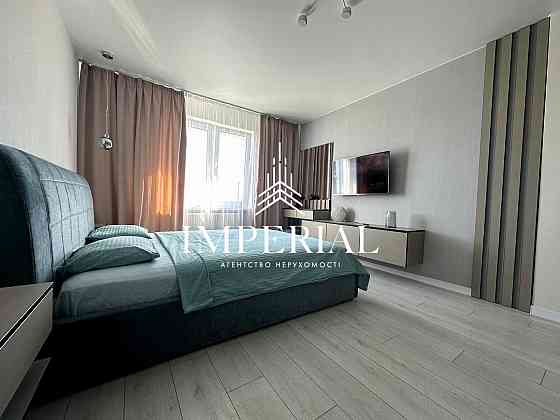 Продаж Квартира 2-кімнатна, 24/25 поверх на вул. Ревуцького Киев