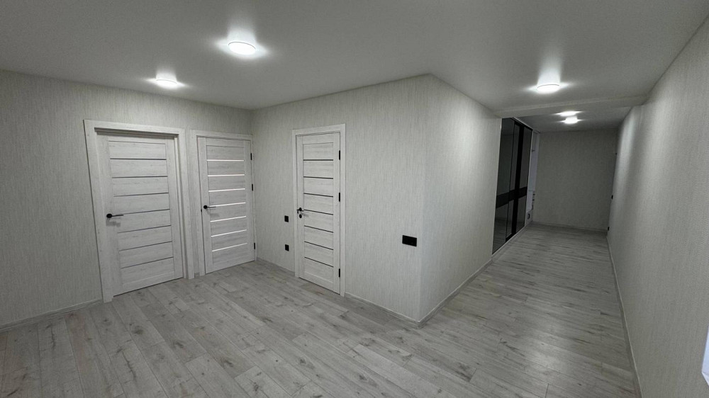 Продаж Квартира 2-кімнатна, 11/11 поверх на вул. Степана Дем'янчука Рівне - фото 1