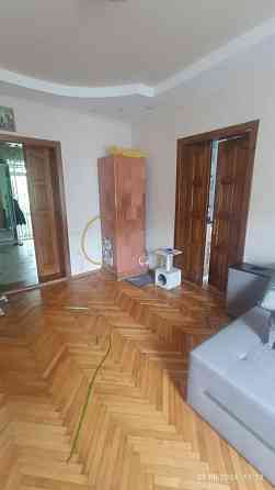 Продаж Квартира 2-кімнатна, 2/3 поверх на вул. Олесницького Євгена Львів