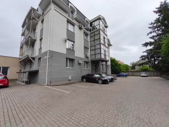 Продаж 2к Квартира 56 кв.м Капушанська 170 Ужгород