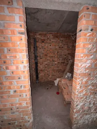 For sale 3-room Apartment 77 sq.m залізнична 9 Б L'viv