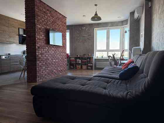 Продаж Квартира 2-кімнатна, 11/18 поверх на Мишуги Александра вул., д. 2 Киев