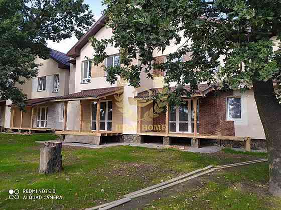 Продам таунхаус-квартиру в м.Васильків Васильків