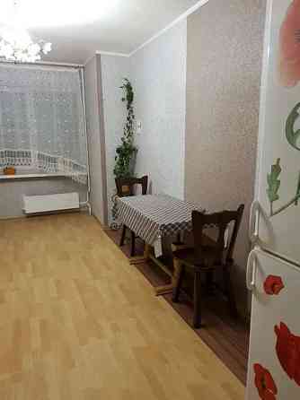 Оренда Квартира 2-кімнатна, 9/11 поверх на пр. Николая Бажана, 30 Киев