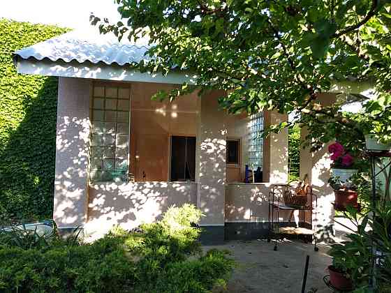 Продаж комерційне приміщення на ул. Садова, 8а приміщень - 3, поверх - 1 Курортне