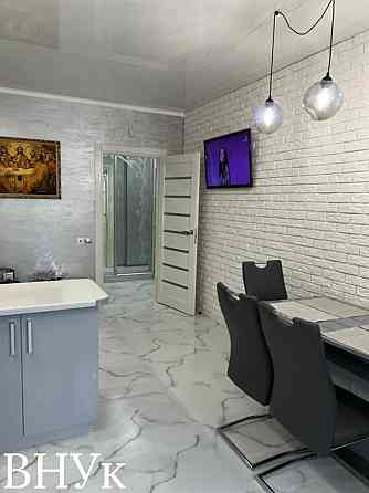 Продаж Квартира 2-кімнатна, 1/10 поверх на вул. Тарасова Луцьк