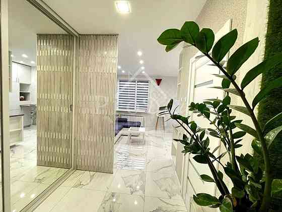 Оренда Квартира 1-кімнатна, 4/4 поверх на Практична вул., 2 Kiev