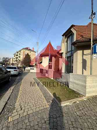Оренда приміщення вільного призначення поверх - 2 Uzhhorod