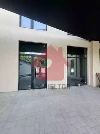 Оренда приміщення вільного призначення на Собранецька поверх - 1/5 Uzhhorod