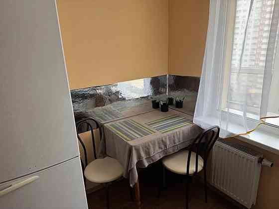 Оренда Квартира 1-кімнатна, 11/23 поверх на вул.Чавдар, 28 Kiev