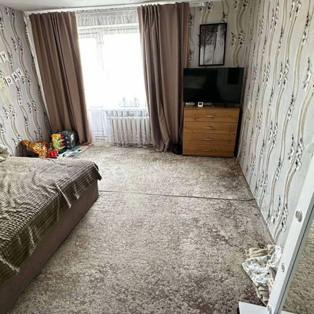 Продаж Квартира 3-кімнатна, 4/9 поверх на Київський майдан Luts'k - photo 1