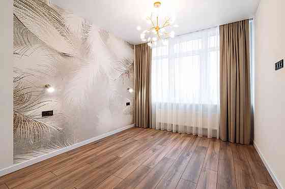 Продаж Квартира 2-кімнатна на ул. Жемчужная, 9 Лиманка