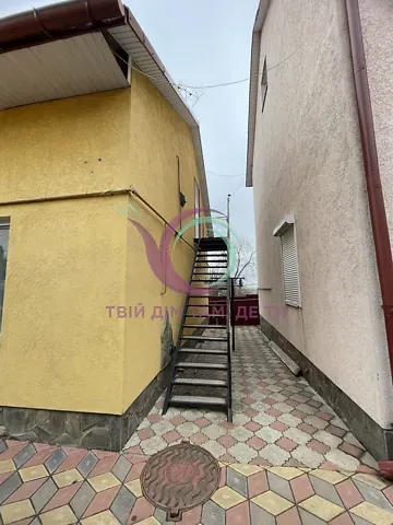 Продаж 2-поверховий   250 кв.м  на Батумська вулиця 16 Чернівці - фото 8