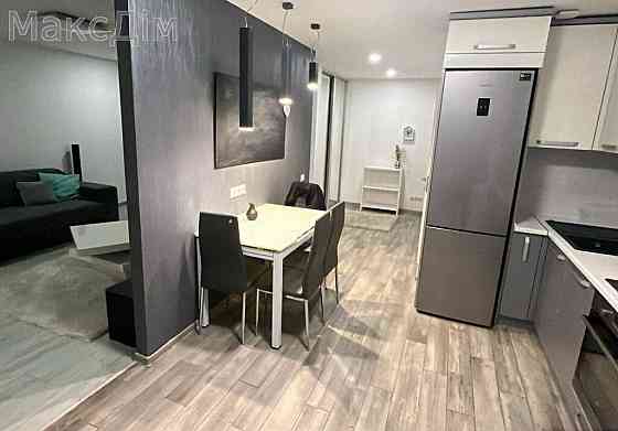 Оренда Будинок 2-кімнатний на Злуки пр. Ternopil'