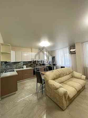 Оренда Будинок 2-кімнатний на Регенераторна вул., 4, корп. 9 Київ