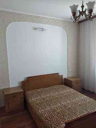 Продаж Квартира 3-кімнатна, 16/16 поверх на Володимира Івасюка вул., д. 58-А Київ