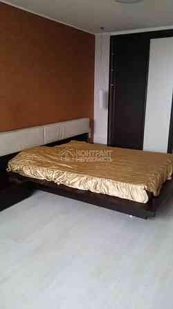 Оренда Квартира 4-кімнатна, 14/15 поверх на вул. Клочківська Kharkiv